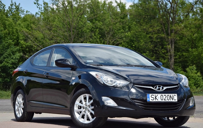 Hyundai Elantra cena 29900 przebieg: 142000, rok produkcji 2011 z Węgorzewo małe 631